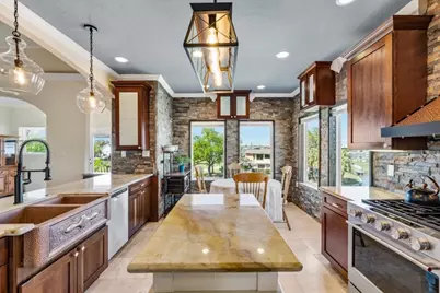 126 E Shore Drive, Clear Lake Shores, TX 77565 - Photo 16