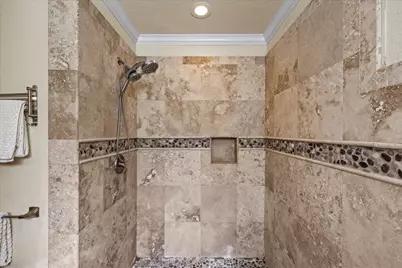 126 E Shore Drive, Clear Lake Shores, TX 77565 - Photo 24