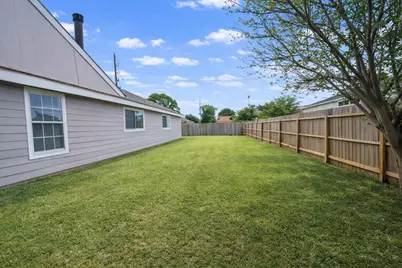 2210 Sunset Trail, Sugar Land, TX 77478 - Photo 34