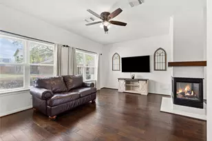 2049 Glencove Dr, Seabrook, TX 77586 - Photo 10