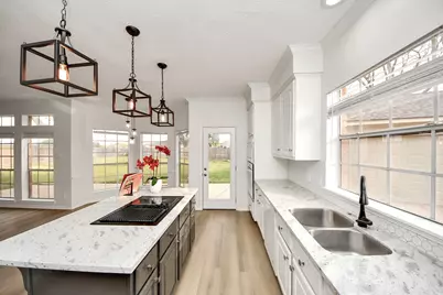 4210 Alcorn Glen Lane, Sugar Land, TX 77479 - Photo 18