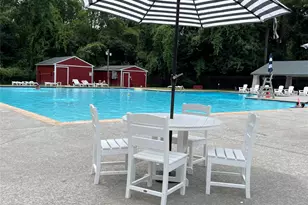 20 Brandon Rd, Conroe, TX 77302 - Photo 6