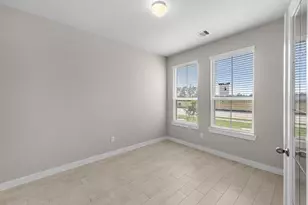 2463 Forest Cedar Ln, Conroe, TX 77301 - Photo 16