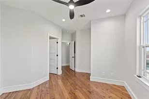 1716 23rd St, Galveston, TX 77550 - Photo 20