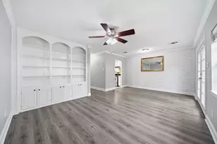 14535 Misty Meadow Ln, Houston, TX 77079 - Photo 16