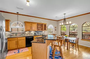 33 Harbour Point Cir, Coldspring, TX 77331 - Photo 6