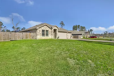 811 Republic Road, New Caney, TX 77357 - Photo 4