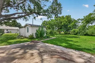 1008 Bernard Ave, Rosenberg, TX 77471 - Photo 36