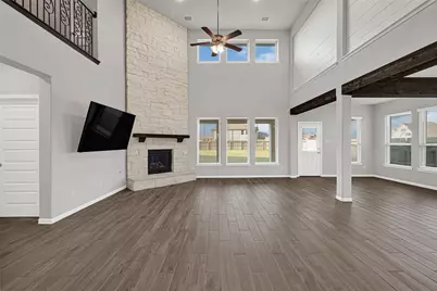 15302 Spring Lake Avenue, Mont Belvieu, TX 77523 - Photo 18
