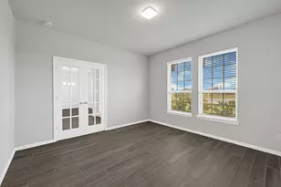 15302 Spring Lake Ave, Mont Belvieu, TX 77523 - Photo 14