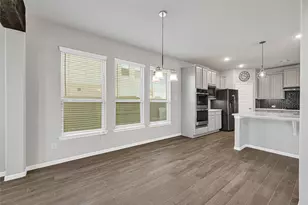 15302 Spring Lake Ave, Mont Belvieu, TX 77523 - Photo 18