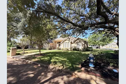7287 Lakeshore Court, Willis, TX 77318 - Photo 2