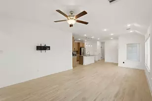 10035 Crescendo Wy, Iowa Colony, TX 77583 - Photo 20