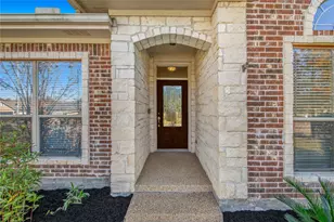 406 Cold Spring Dr, College Station, TX 77845 - Photo 2
