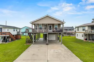 4122 Kent Dr, Galveston, TX 77554 - Photo 2