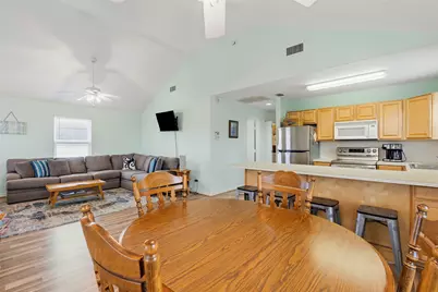 4122 Kent Drive, Galveston, TX 77554 - Photo 10
