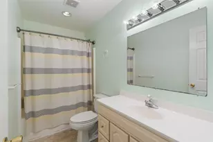 4122 Kent Dr, Galveston, TX 77554 - Photo 16