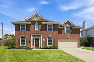 3923 Oakwood Dr N, Pearland, TX 77581 - Photo 1