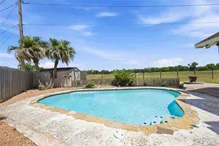 3923 Oakwood Dr N, Pearland, TX 77581 - Photo 36