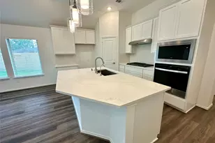 31900 Retama Ranch Ln, Conroe, TX 77386 - Photo 10