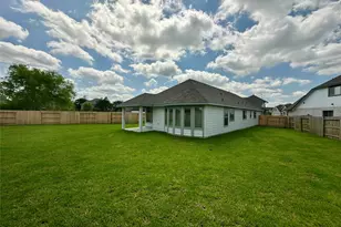 31900 Retama Ranch Ln, Conroe, TX 77386 - Photo 18