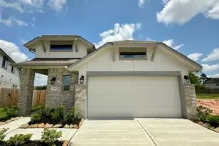 31900 Retama Ranch Ln, Conroe, TX 77386 - Photo 2