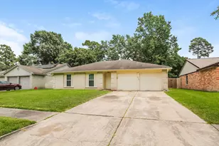19718 Rackingham Pl, Humble, TX 77338 - Photo 2