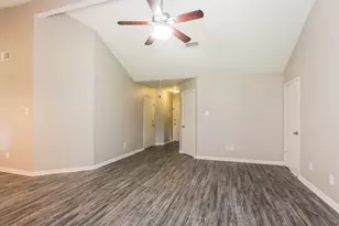 19718 Rackingham Pl, Humble, TX 77338 - Photo 4