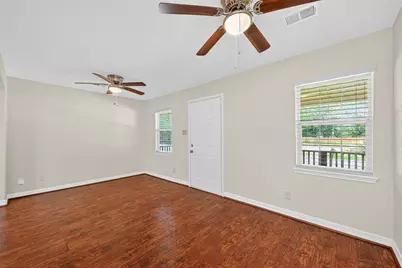 109 Meadows Street, Cleveland, TX 77328 - Photo 12