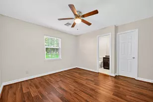 109 Meadows St, Cleveland, TX 77328 - Photo 34