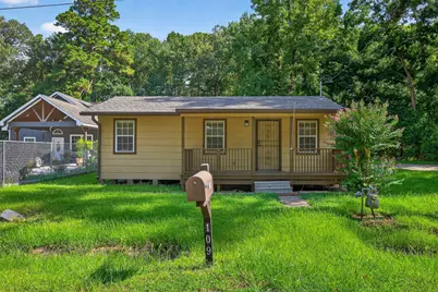 109 Meadows Street, Cleveland, TX 77328 - Photo 2