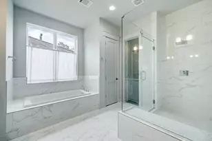 609 W Pierce St, Houston, TX 77019 - Photo 14