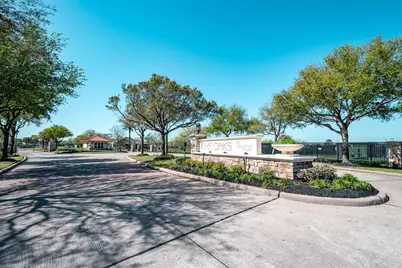 6403 Dow Reef Drive, Beach City, TX 77523 - Photo 6