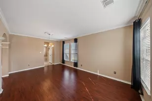 8406 Oak Villa Ct, Spring, TX 77389 - Photo 10