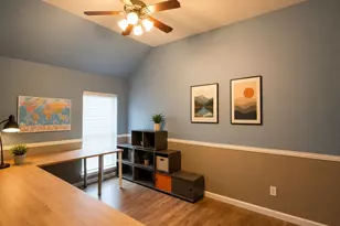 15819 Magnolia Shores Ln, Houston, TX 77044 - Photo 10