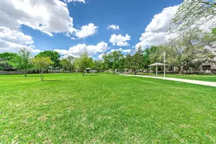 2506 Swan Ct, Houston, TX 77058 - Photo 36