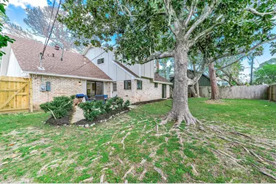 2506 Swan Court, Houston, TX 77058 - Photo 34