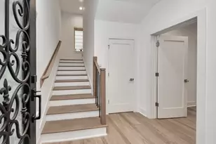 1217 Edwards St, Houston, TX 77007 - Photo 4