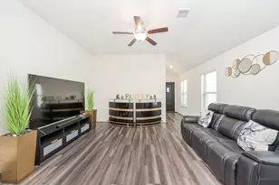 25702 Royal Catchfly Rd, Katy, TX 77493 - Photo 4