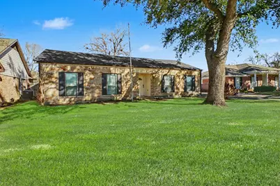 13830 Oakwood Lane, Sugar Land, TX 77498 - Photo 1