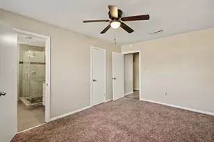 13830 Oakwood Ln, Sugar Land, TX 77498 - Photo 16