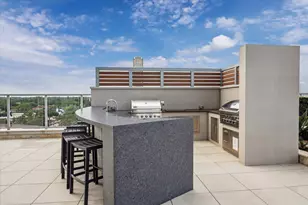 2727 Kirby Dr, Houston, TX 77098 - Photo 16