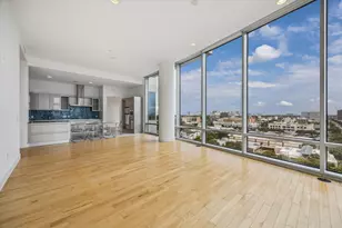 2727 Kirby Dr, Houston, TX 77098 - Photo 1