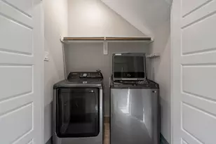 814 Thornton Rd, Houston, TX 77018 - Photo 14