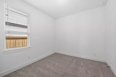 521 Dogshade Lane, Waller, TX 77484 - Photo 14