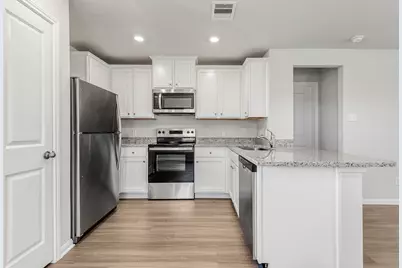 8319 Sunberry Shadow Drive, Houston, TX 77016 - Photo 2