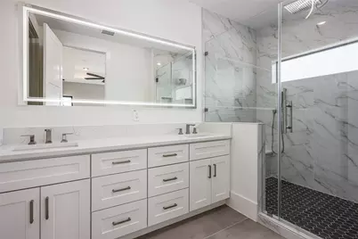 623 Rolling Oaks, Stafford, TX 77477 - Photo 34