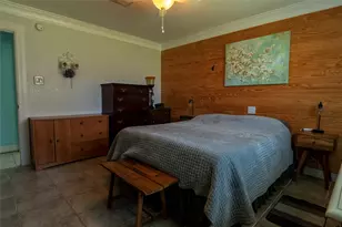 2319 Goldenrod St, Highlands, TX 77562 - Photo 16
