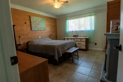 2319 Goldenrod Street, Highlands, TX 77562 - Photo 14