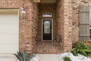 3604 Gracie Cir, Pearland, TX 77584 - Photo 2